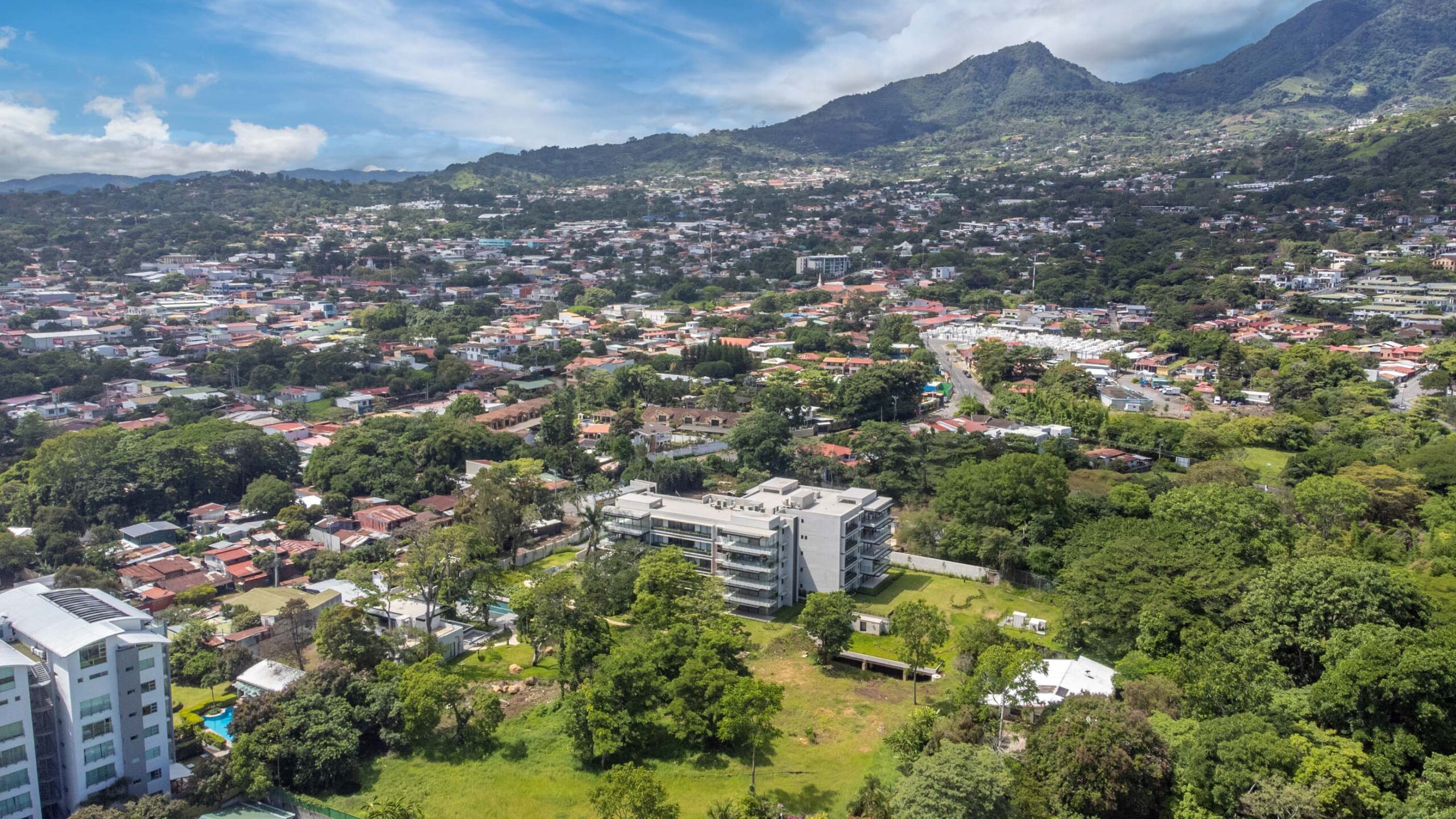 S1NGULAR_ATTALI_ESCAZU-10