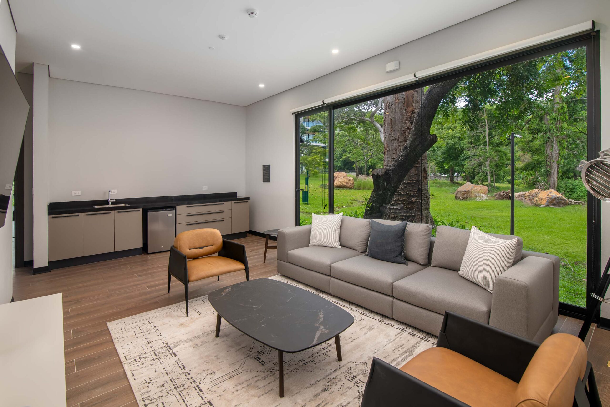 S1NGULAR_ATTALI_ESCAZU-15