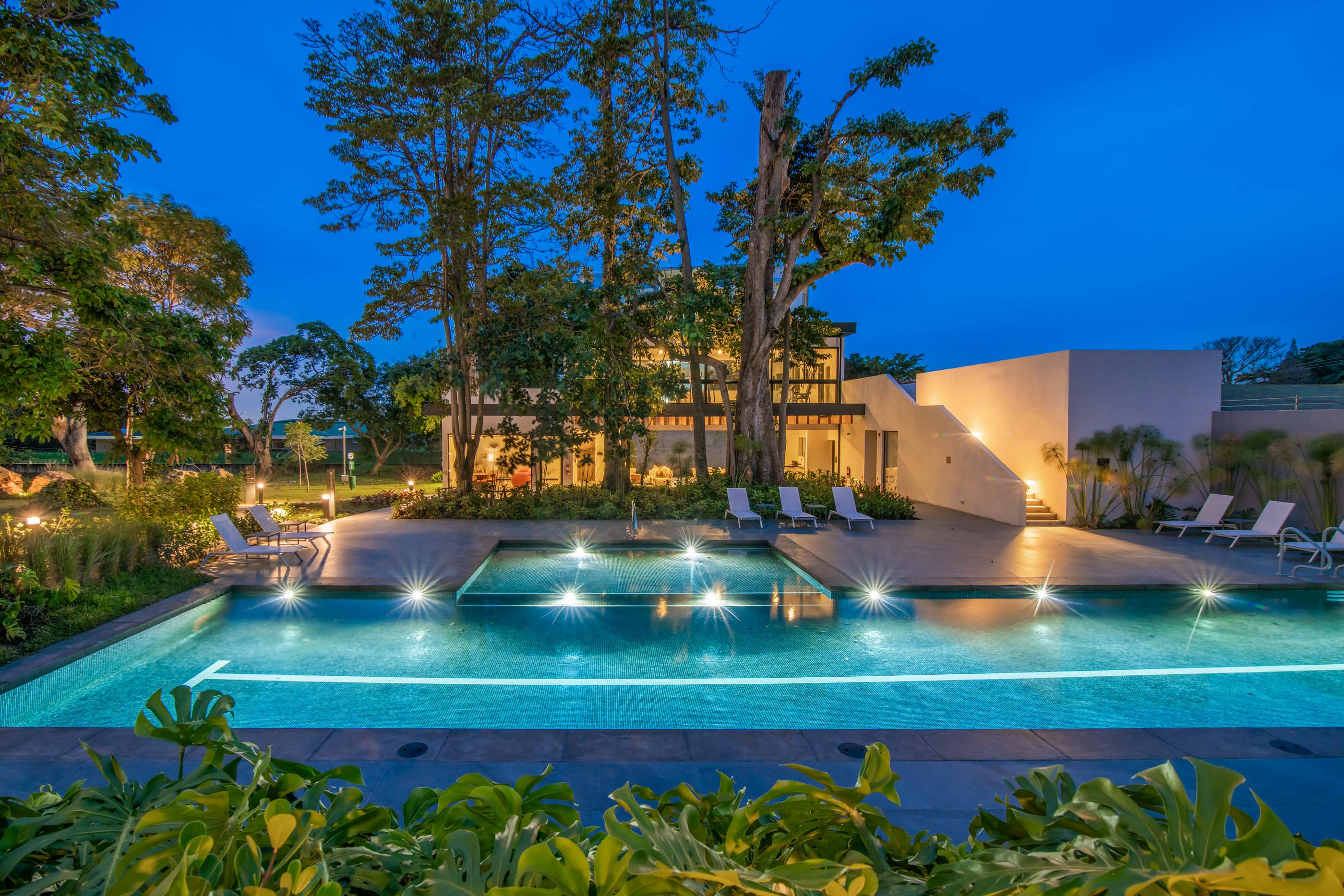 S1NGULAR_ATTALI_ESCAZU-22