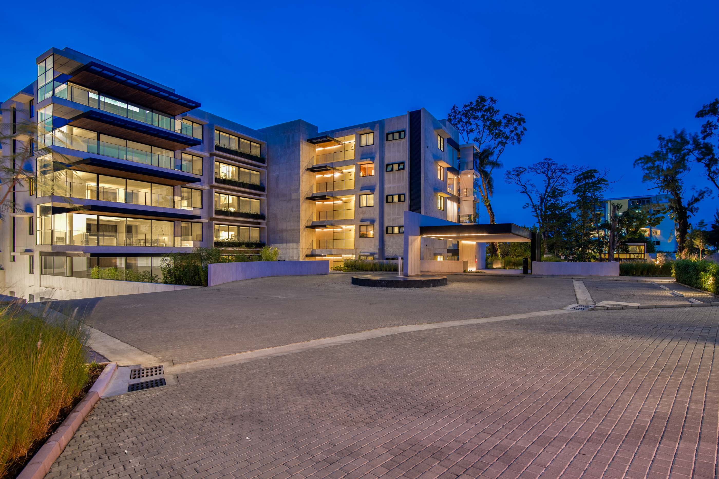 S1NGULAR_ATTALI_ESCAZU-23